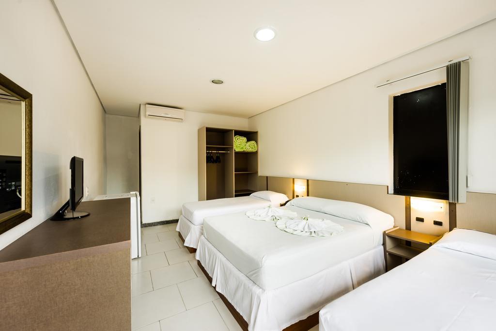 Hotel Brasil Penha  Zimmer foto